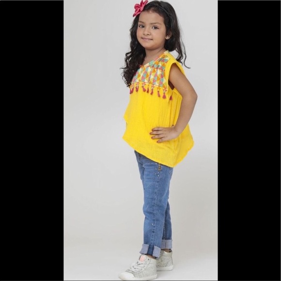 Yellow embroidered top - Picture 7 of 8